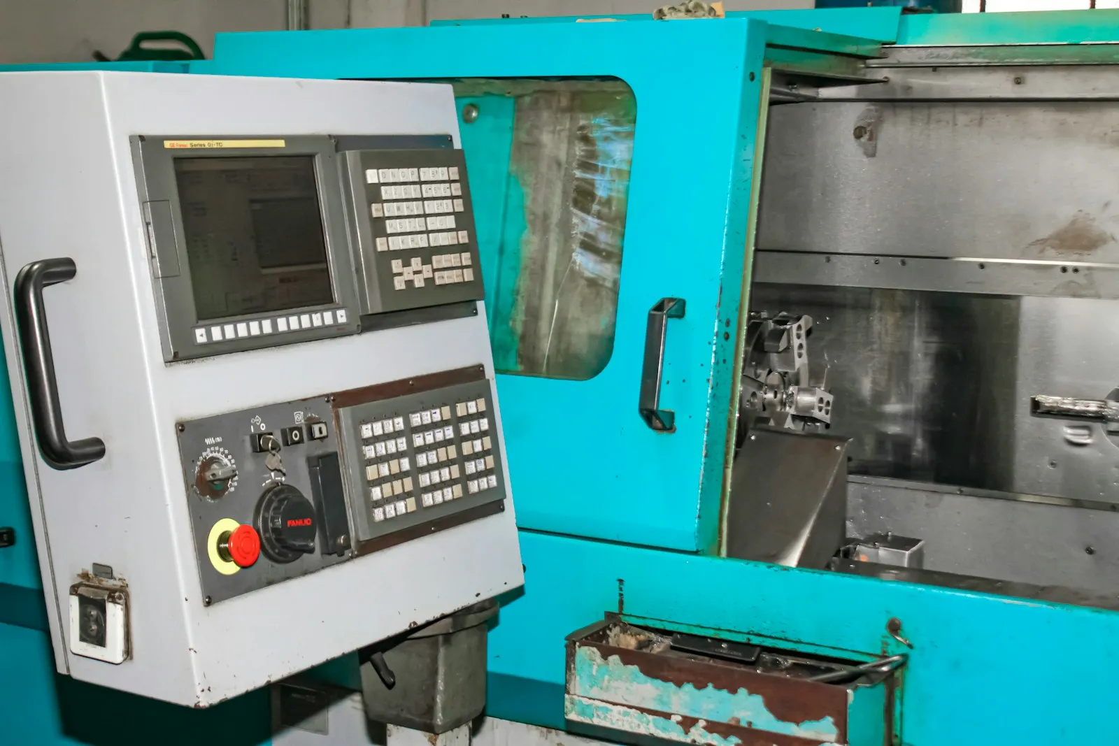 Z28-80 型滚丝机